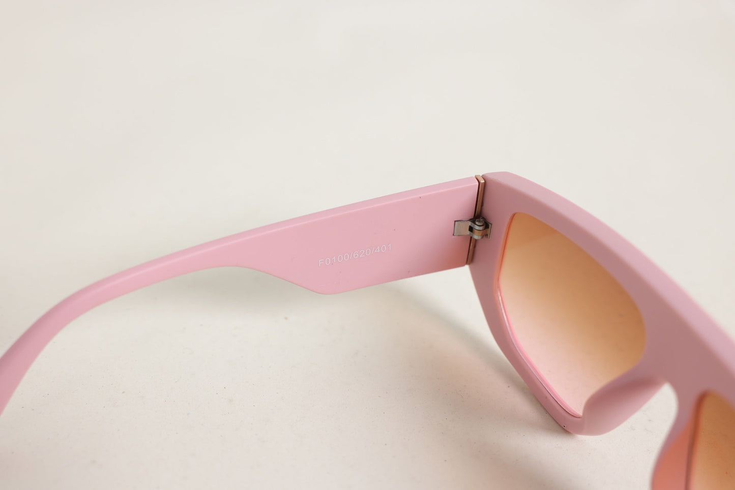 Matte Tinted SUNGLASSES