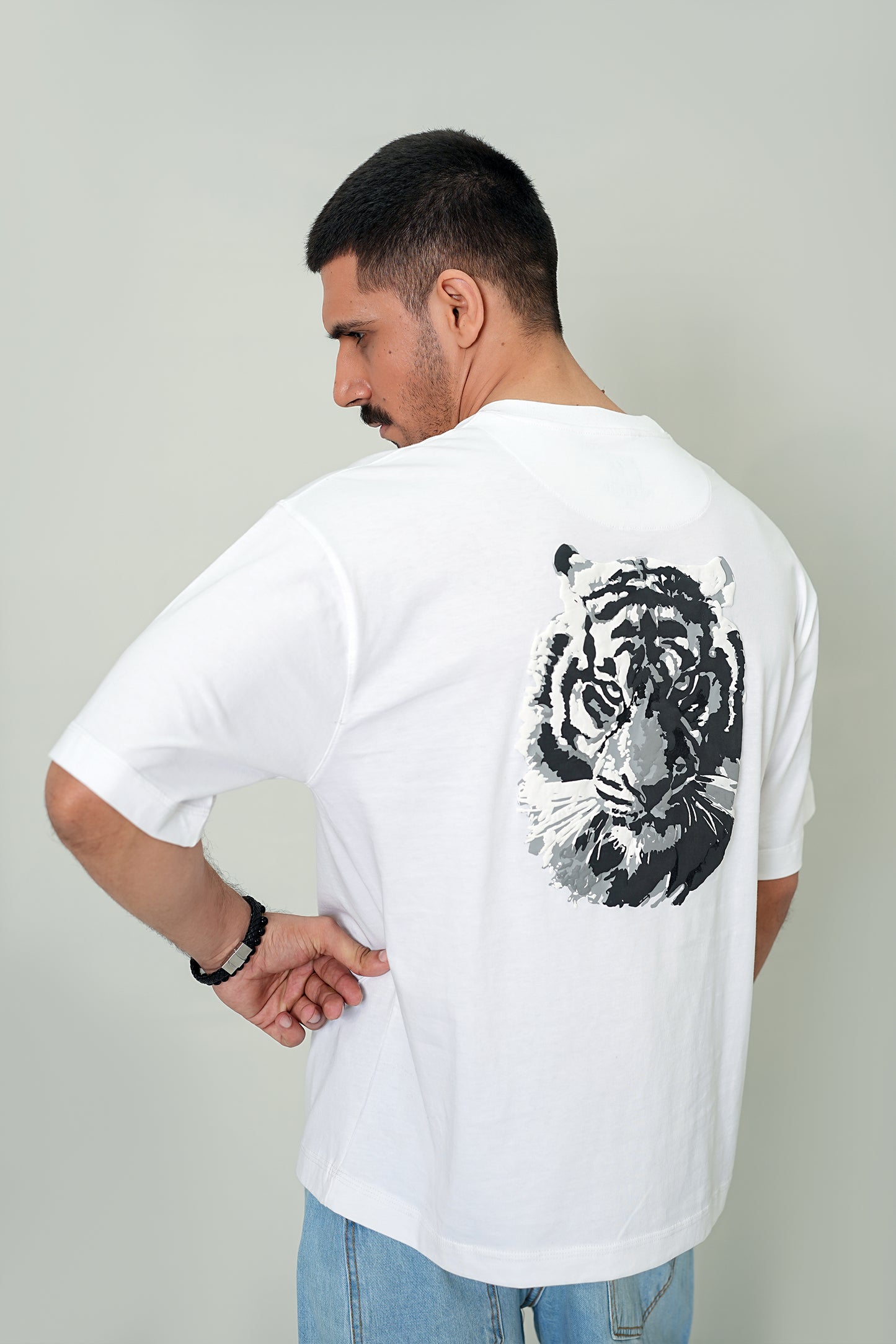 Men's Off-White "Camo Tiger" Heavyweight Streetwear Tee – Relaxed Fit