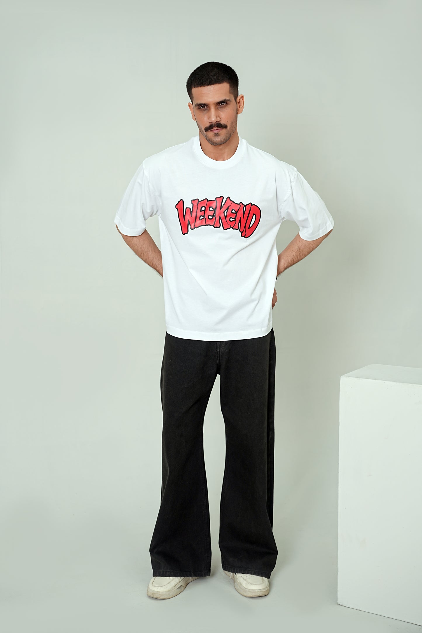 Men's Off-White "Weekend" Graffiti Graphic Tee – Premium Heavyweight Boxy Fit