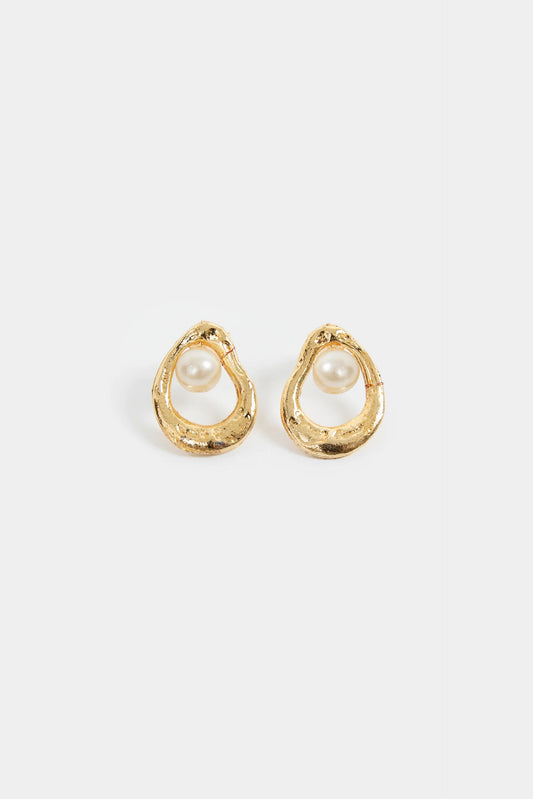 Oval Hoop Pearl Earrings