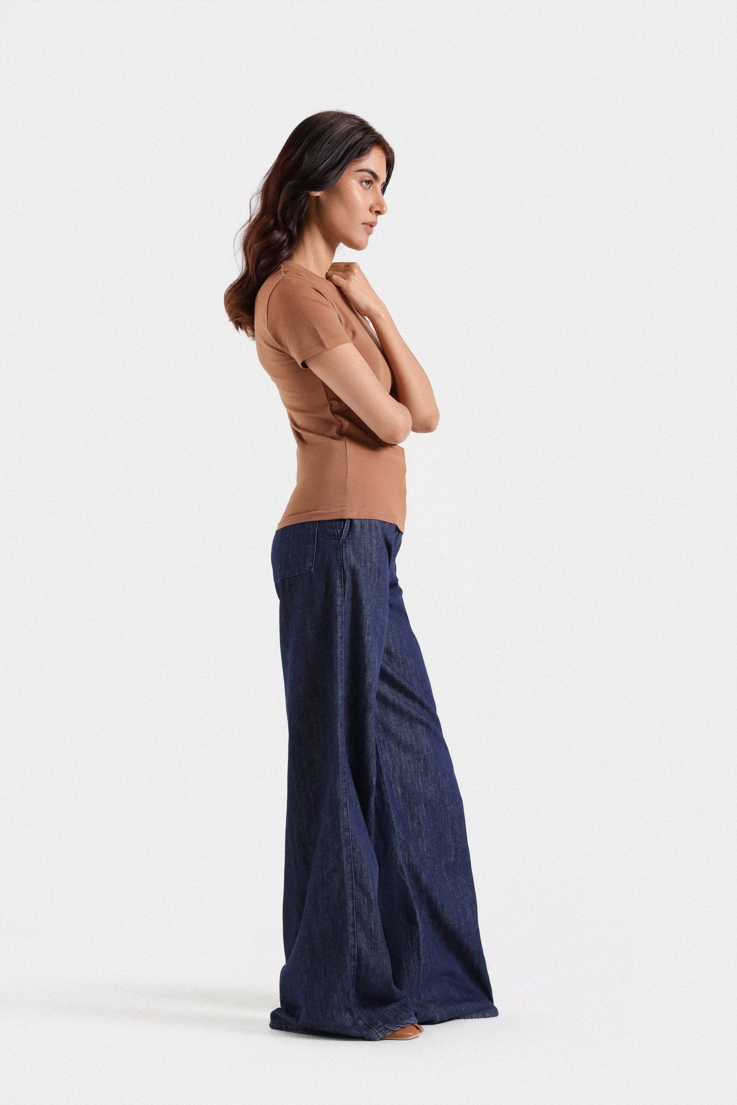 Basic Fitted T-Shirt