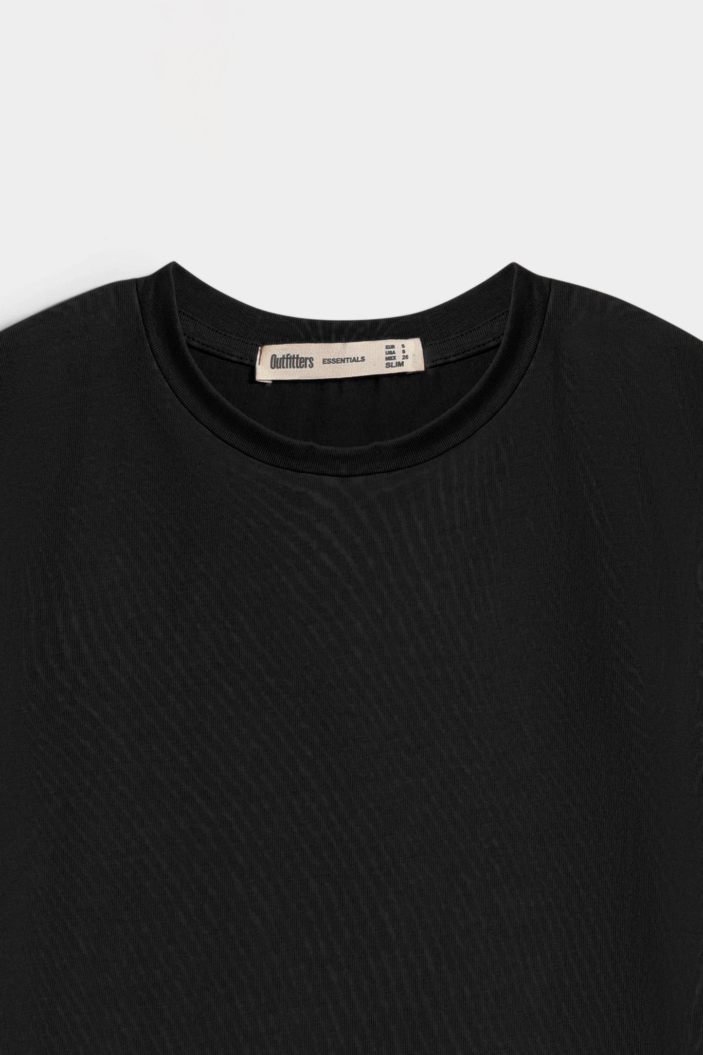 Basic Fitted T-Shirt