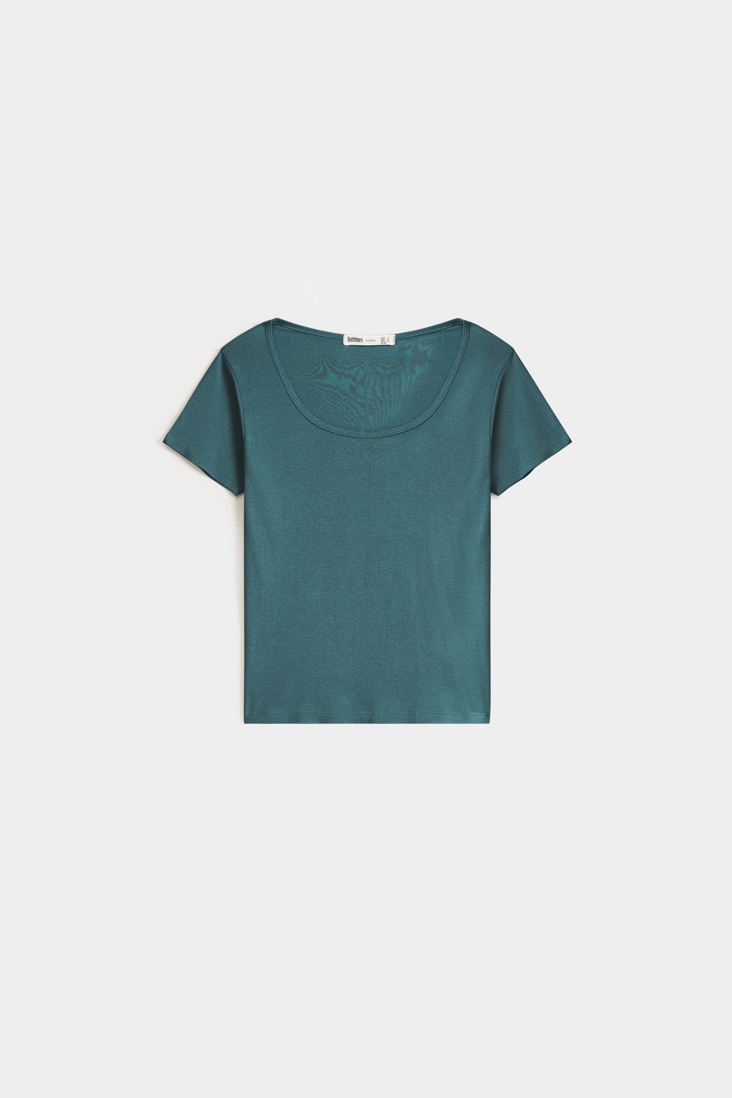 Basic Scoop Neck T-Shirt